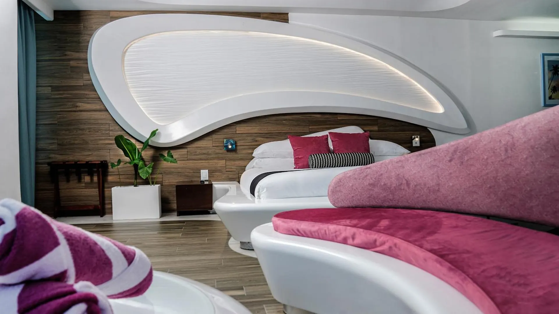 The Carmen Hotel - Ocean Front (Adults Only) Playa del Carmen 4*,  Messico